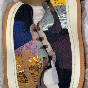 Travis Scott Air Force 1